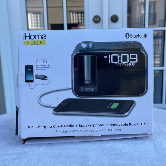 Charger & alarm clock & radio & portable iPhone charger 🫶🏼 Ihome - Picture 6 of 6